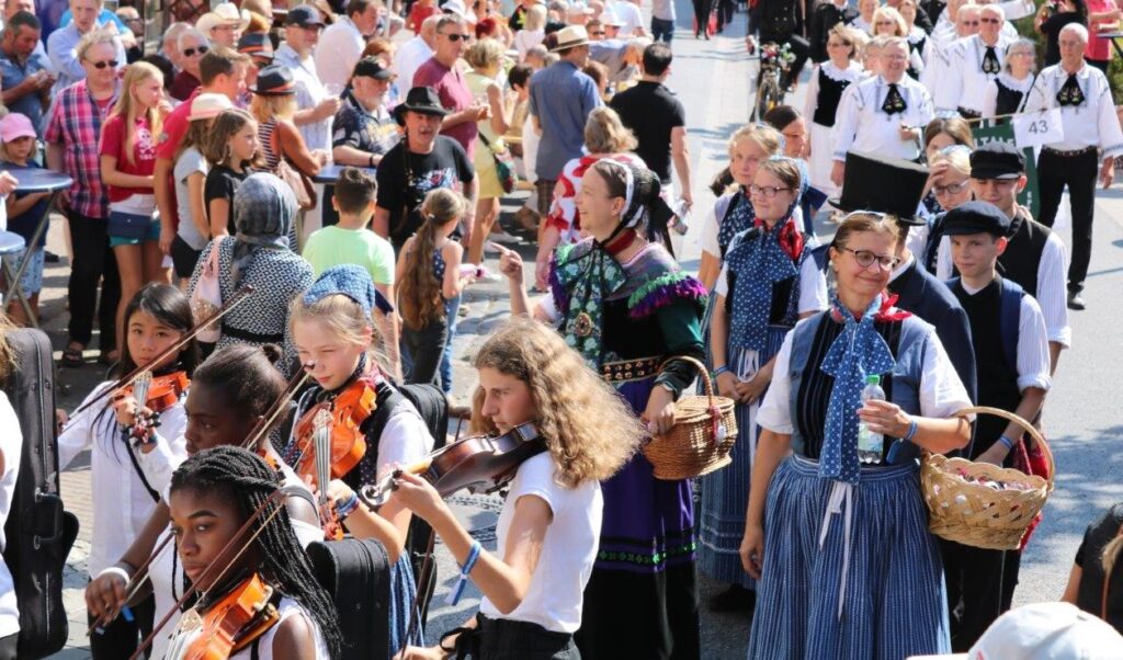 Trachten- und Festumzug 2025